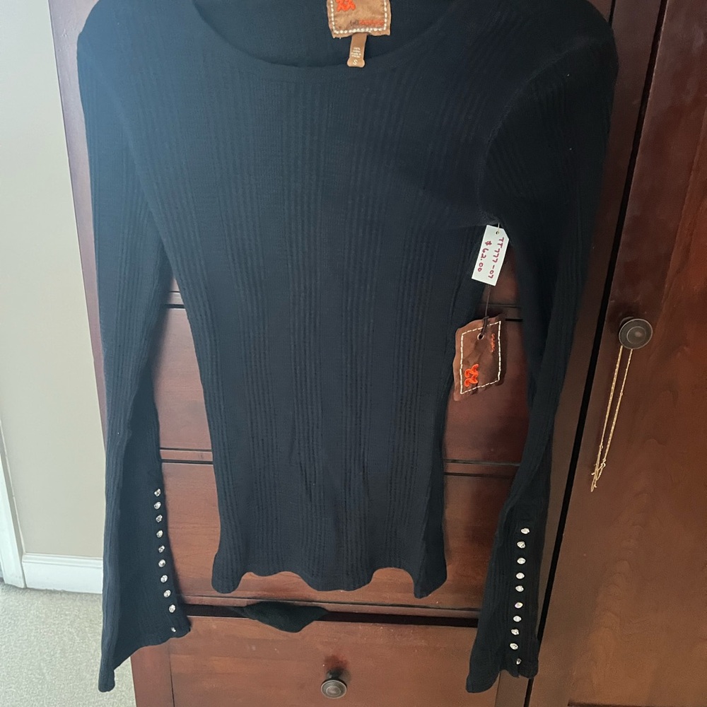 Black Ribbed Long Sleeve Top